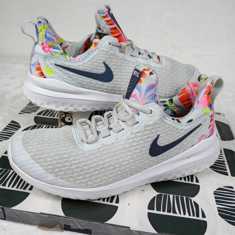 Nike Women's Light Gray Athletic Sneakers with Floral Accents